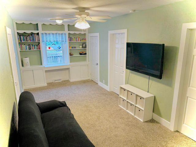 405 W 20th Street, Auburn, IN 46706