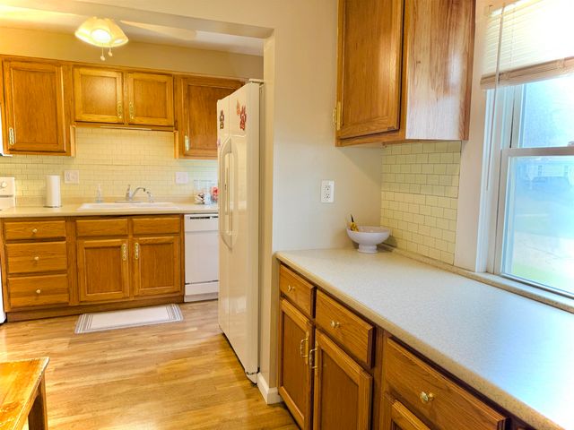 405 W 20th Street, Auburn, IN 46706