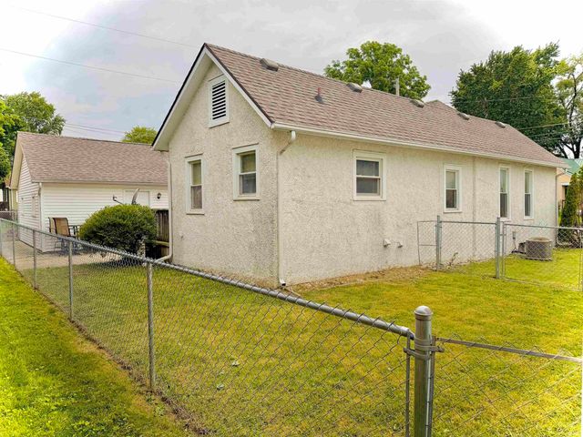 405 W 20th Street, Auburn, IN 46706