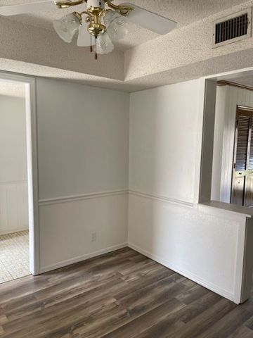 7815 E 77th Place, Tulsa, OK 74133