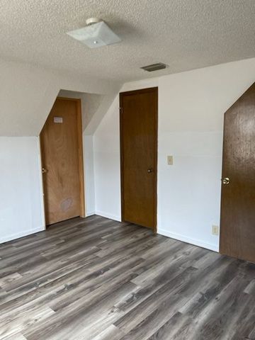 7815 E 77th Place, Tulsa, OK 74133