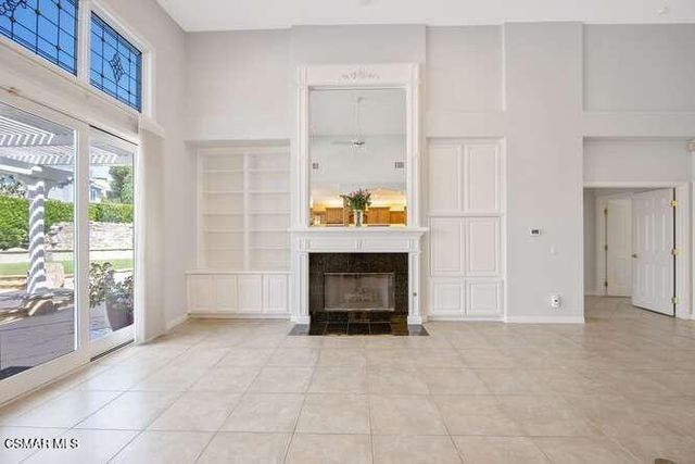 1739 Sandcroft Street, Lake Sherwood, CA 91361