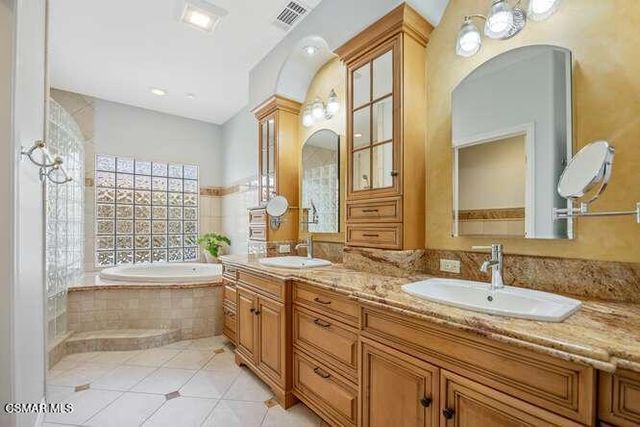 1739 Sandcroft Street, Lake Sherwood, CA 91361