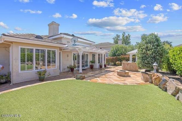 1739 Sandcroft Street, Lake Sherwood, CA 91361