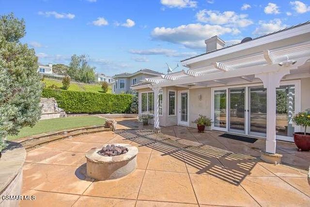 1739 Sandcroft Street, Lake Sherwood, CA 91361