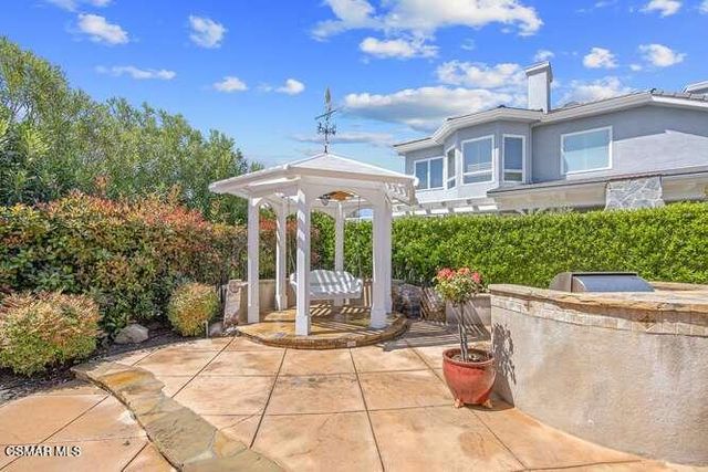 1739 Sandcroft Street, Lake Sherwood, CA 91361