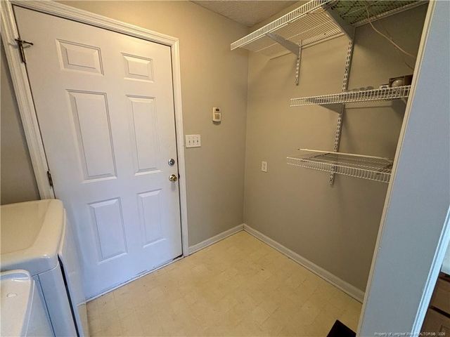 543 Killeen Road, Fayetteville, NC 28303