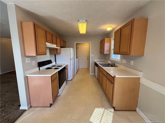 543 Killeen Road, Fayetteville, NC 28303