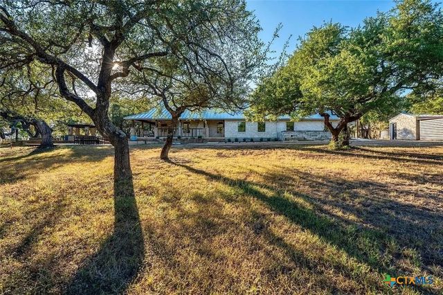 301 Medlin Creek Loop, Dripping Springs, TX 78620