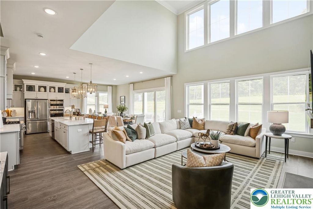 6821 Smith Court Stavanger III, East Allen Twp, PA 18017