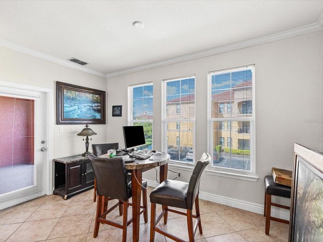 2731 VIA CAPRI 925, Clearwater, FL 33764