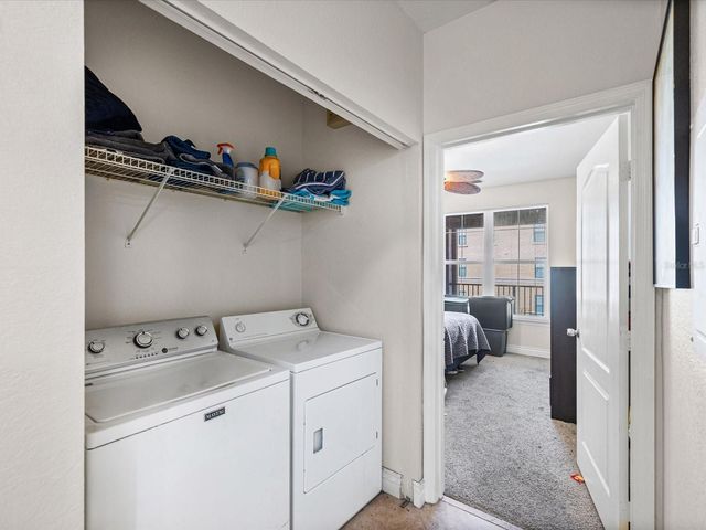 2731 VIA CAPRI 925, Clearwater, FL 33764