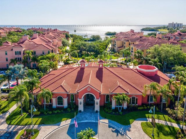 2731 VIA CAPRI 925, Clearwater, FL 33764