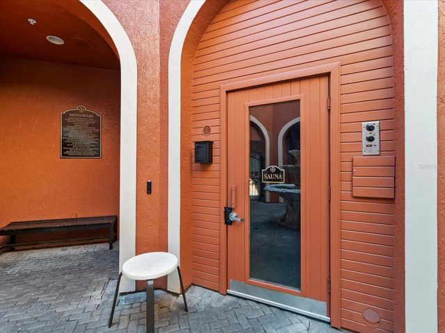 2731 VIA CAPRI 925, Clearwater, FL 33764