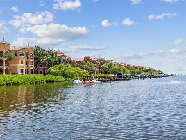 2731 VIA CAPRI 925, Clearwater, FL 33764