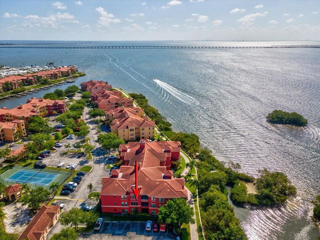 2731 VIA CAPRI 925, Clearwater, FL 33764