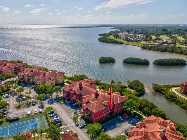 2731 VIA CAPRI 925, Clearwater, FL 33764