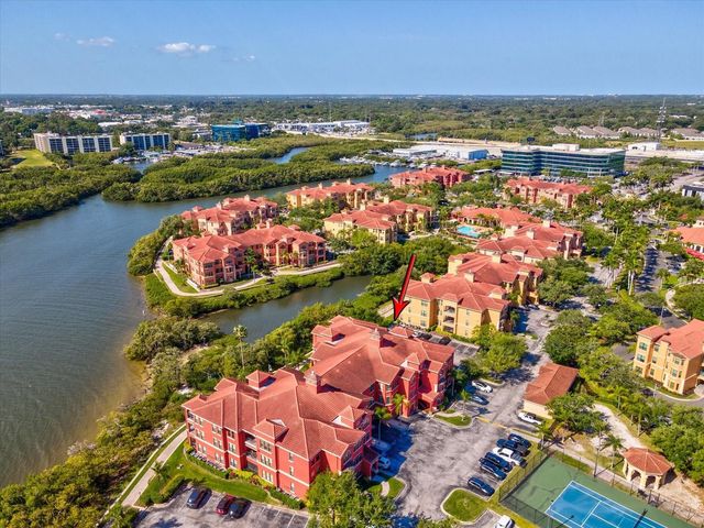 2731 VIA CAPRI 925, Clearwater, FL 33764