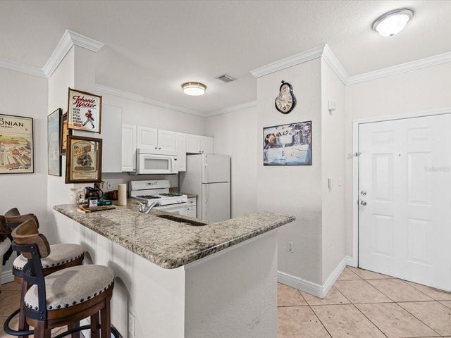 2731 VIA CAPRI 925, Clearwater, FL 33764