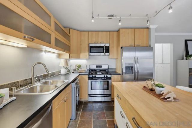 4173 Mississippi, San Diego, CA 92104