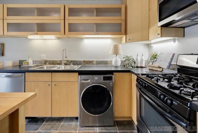 4173 Mississippi, San Diego, CA 92104