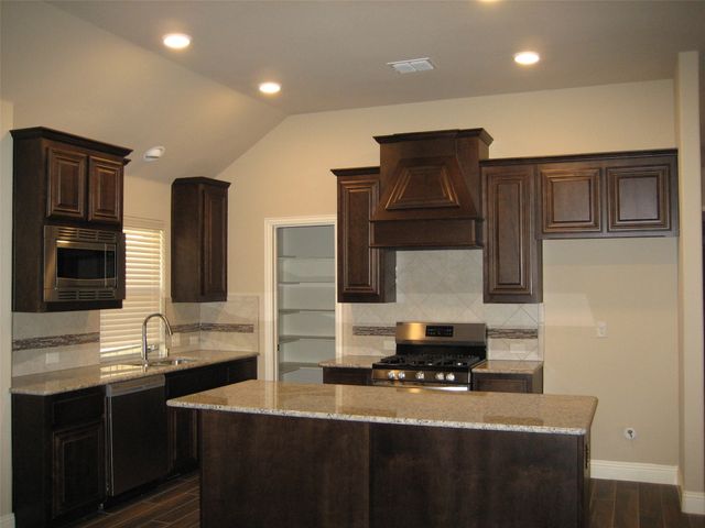 1729 Spoonbill Drive, Little Elm, TX 75068