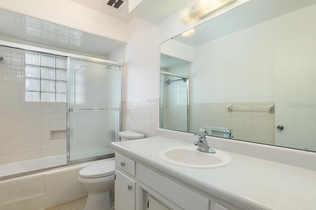 2453 WORTHINGTON ROAD, Maitland, FL 32751