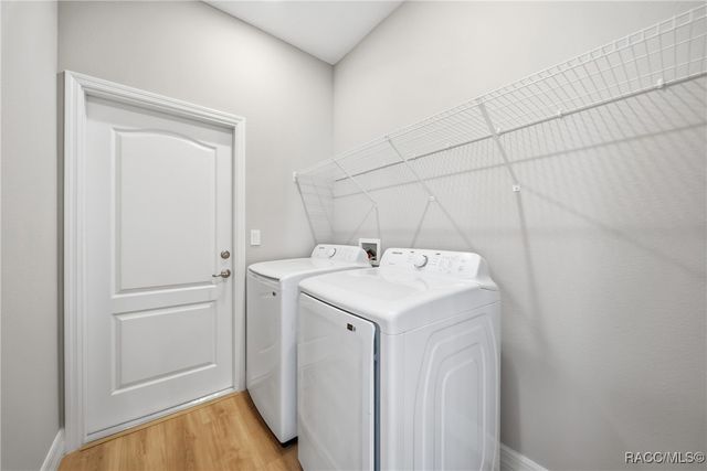 32 Glenridge Circle, Homosassa, FL 34446