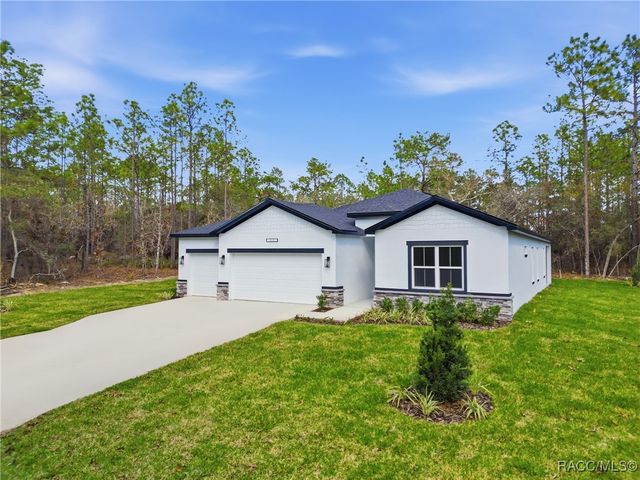 32 Glenridge Circle, Homosassa, FL 34446