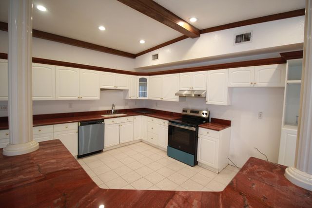 103 Thornhill Road, Fort Walton Beach, FL 32547