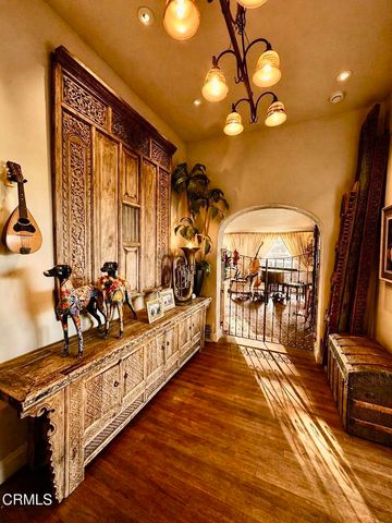 63 Lincoln Drive, Ventura, CA 93001