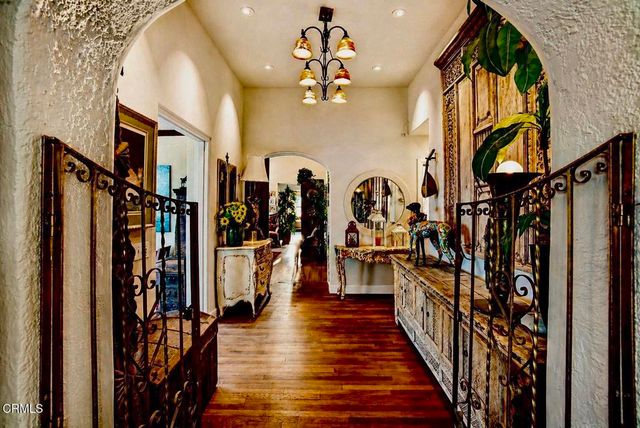 63 Lincoln Drive, Ventura, CA 93001