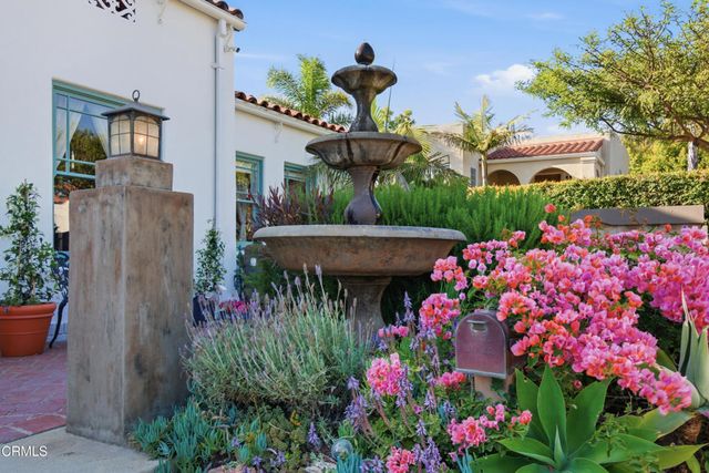 63 Lincoln Drive, Ventura, CA 93001