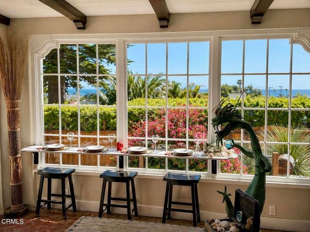 63 Lincoln Drive, Ventura, CA 93001
