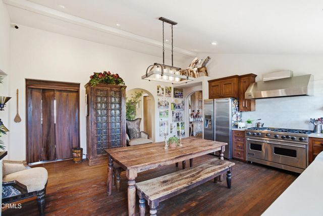 63 Lincoln Drive, Ventura, CA 93001