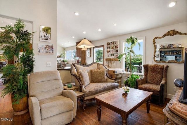 63 Lincoln Drive, Ventura, CA 93001