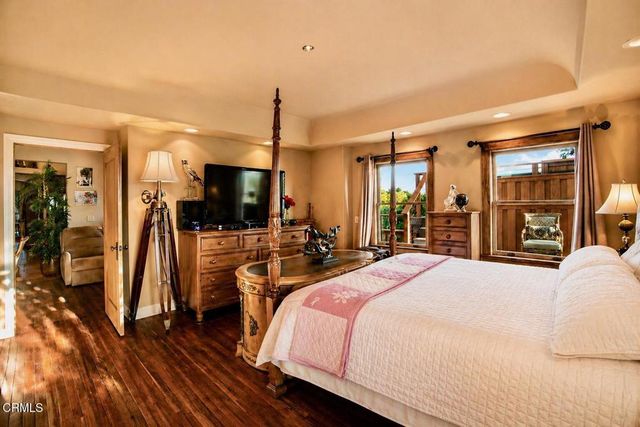 63 Lincoln Drive, Ventura, CA 93001