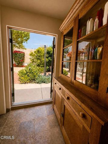 63 Lincoln Drive, Ventura, CA 93001