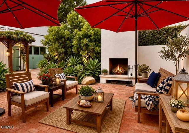 63 Lincoln Drive, Ventura, CA 93001