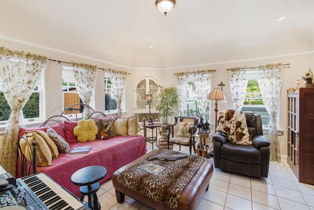 63 Lincoln Drive, Ventura, CA 93001
