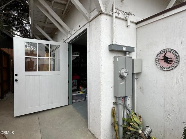 63 Lincoln Drive, Ventura, CA 93001