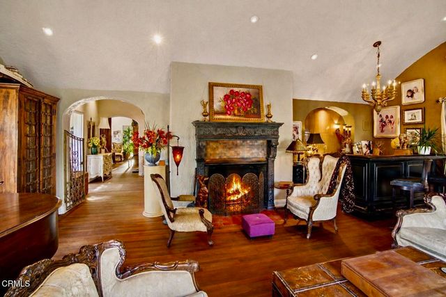 63 Lincoln Drive, Ventura, CA 93001