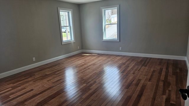 04 Aurora Street, Worcester, MA 01607