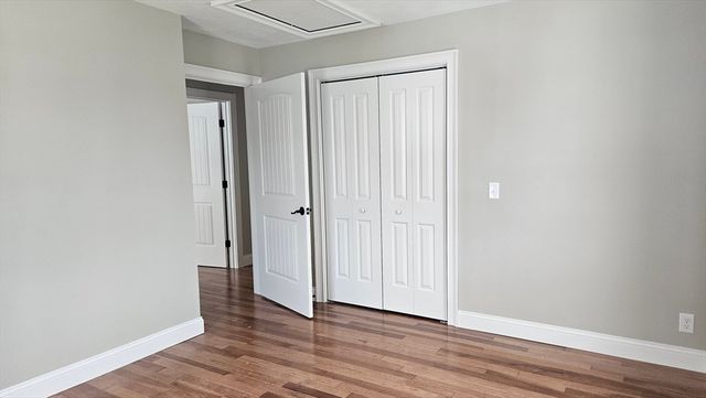 04 Aurora Street, Worcester, MA 01607