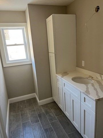04 Aurora Street, Worcester, MA 01607