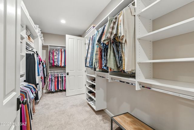 2198 E Madera Plateau Drive, Green Valley, AZ 85614