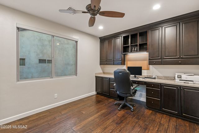 2198 E Madera Plateau Drive, Green Valley, AZ 85614