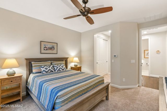 2198 E Madera Plateau Drive, Green Valley, AZ 85614