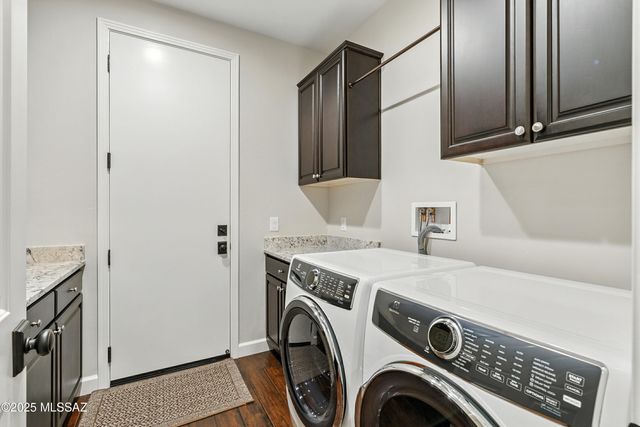 2198 E Madera Plateau Drive, Green Valley, AZ 85614