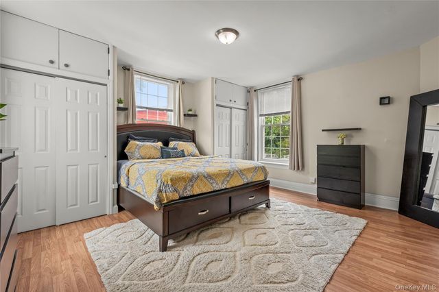 332 S 4th Avenue, Mount Vernon, NY 10550